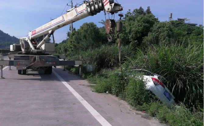 达拉特旗重载吊车救援